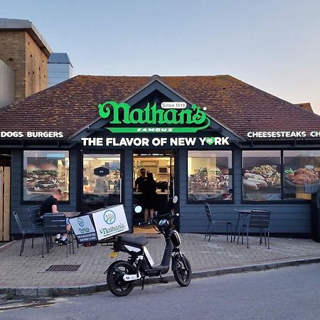 Memories Made Selsey Exterior foto