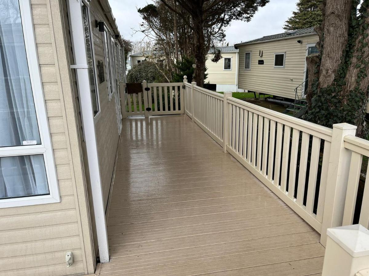 Memories Made Selsey Exterior foto
