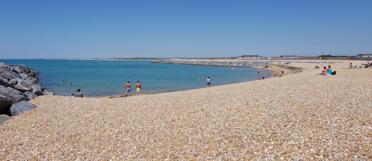 Memories Made Selsey Exterior foto