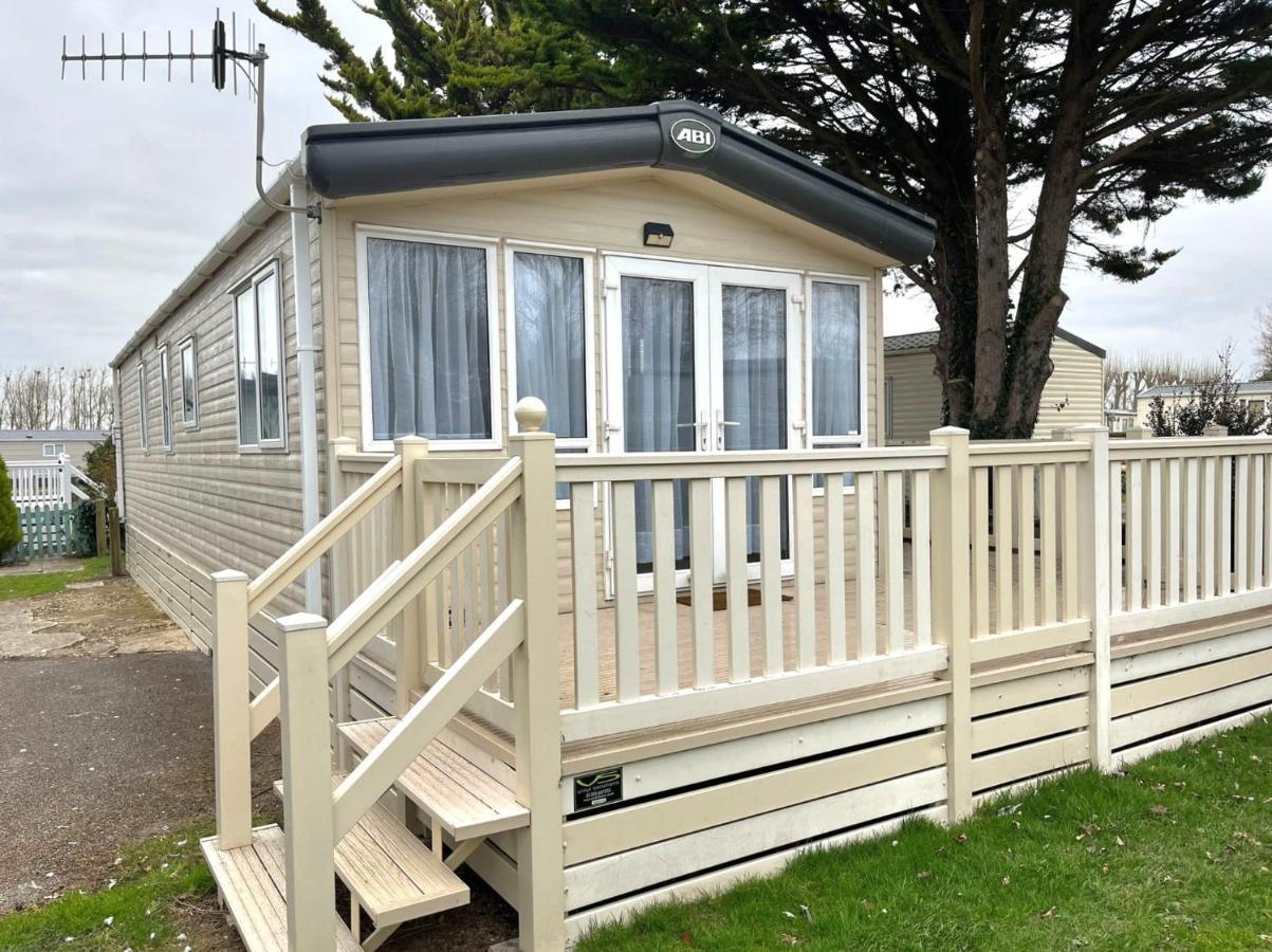 Memories Made Selsey Exterior foto